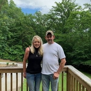 Meet your Posher, Shane n linda